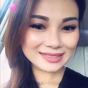 Meet your Posher, Cami